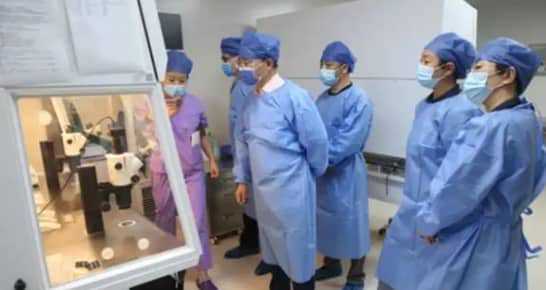 武汉子宫憩室移植囊胚失败：3次失败后的诊疗与助孕方案详解